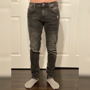 ZARA Skinny Jeans w/ Side Zippers (Sz 32)